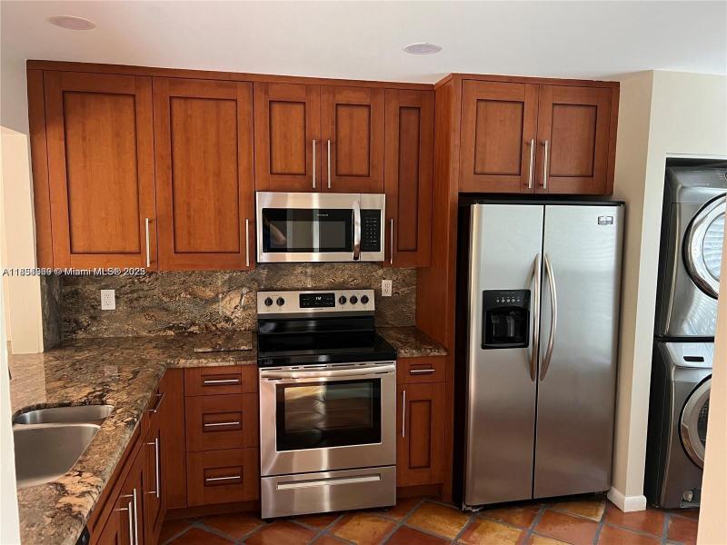 Property photo # 2