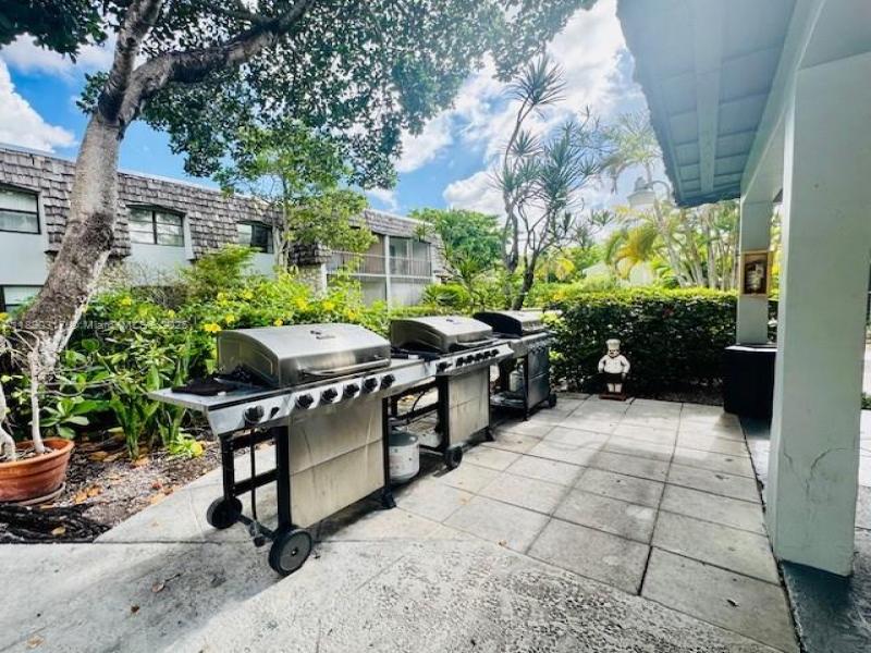 Property photo # 9