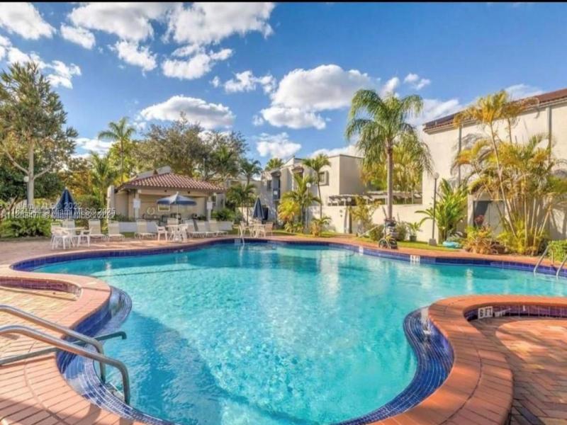 Property photo # 4