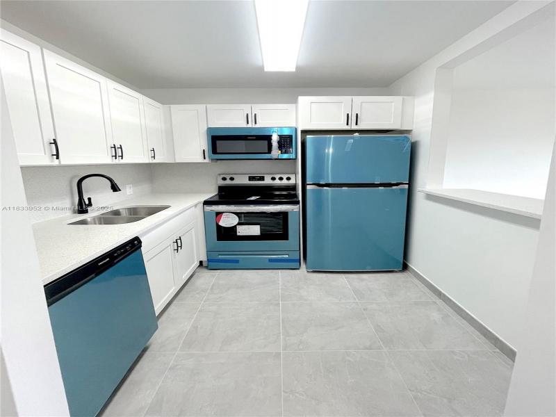 Property photo # 4