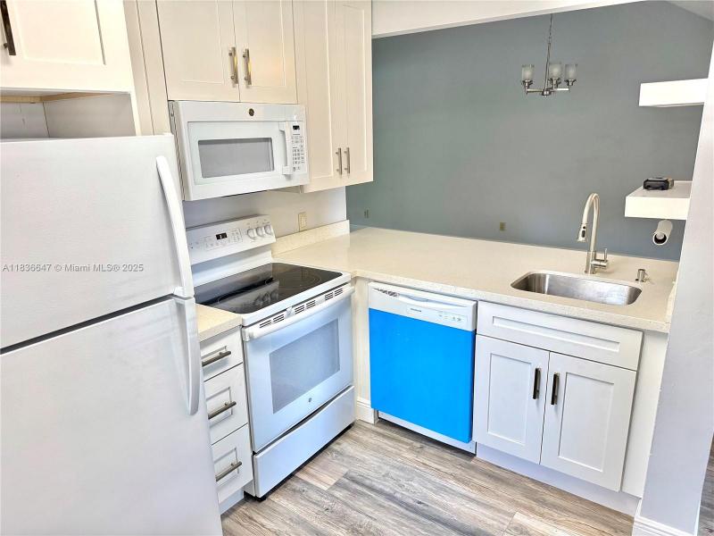 Property photo # 0