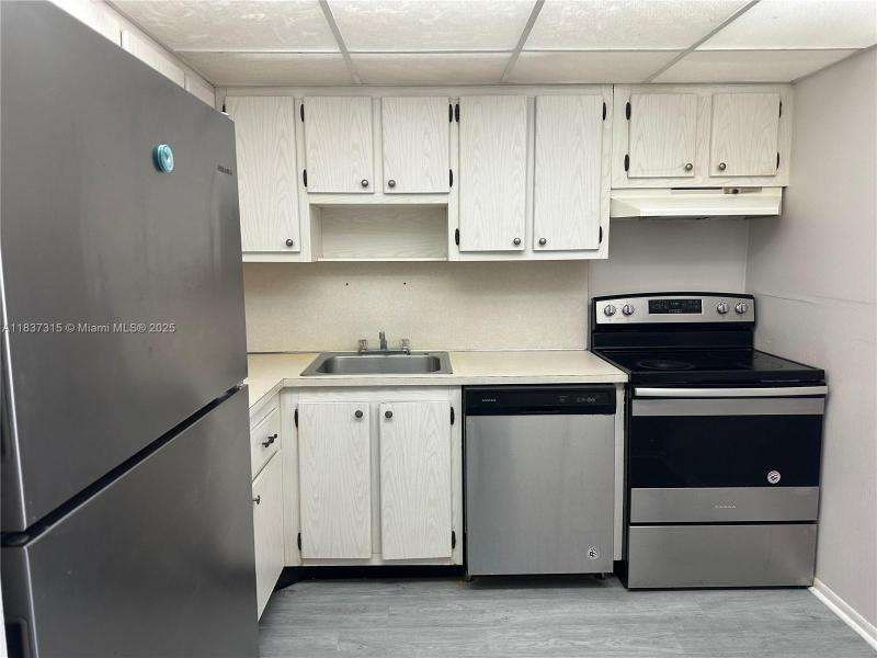 Property photo # 4