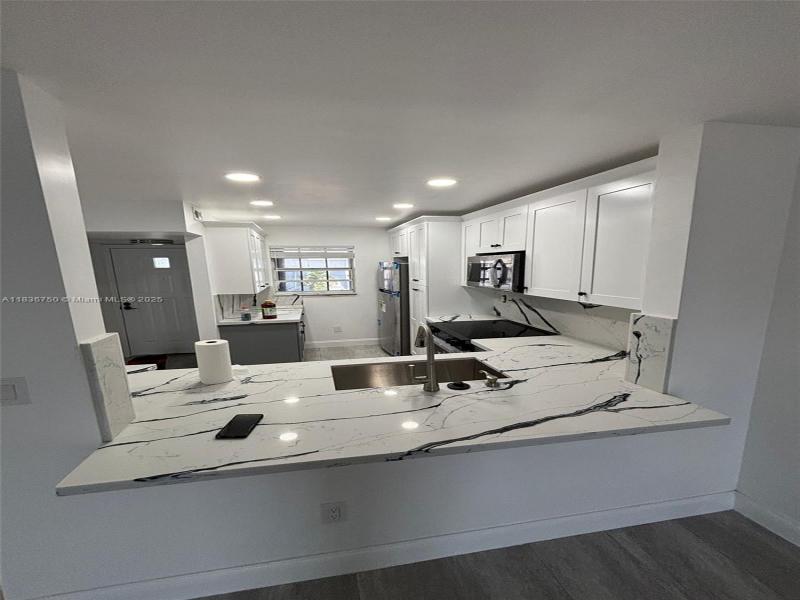 Property photo # 7
