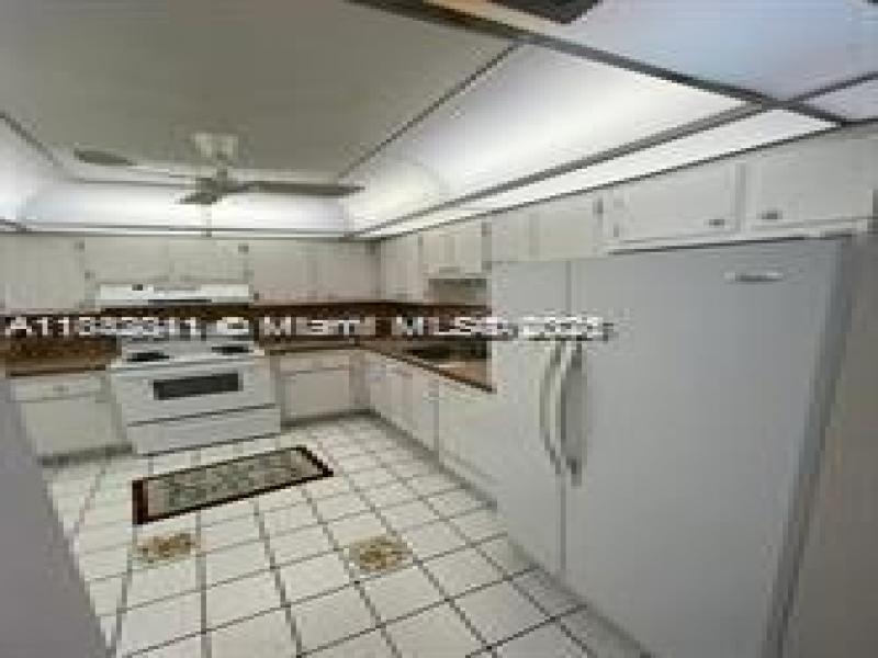 Property photo # 4