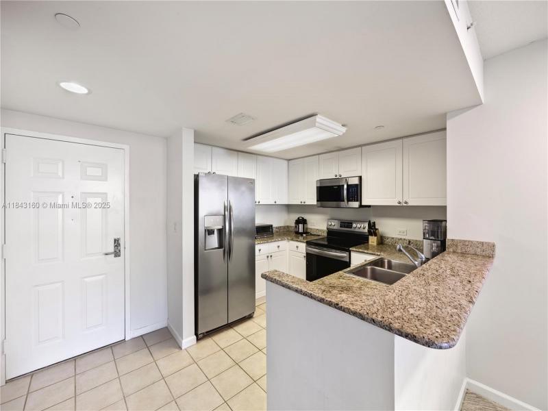 Property photo # 6