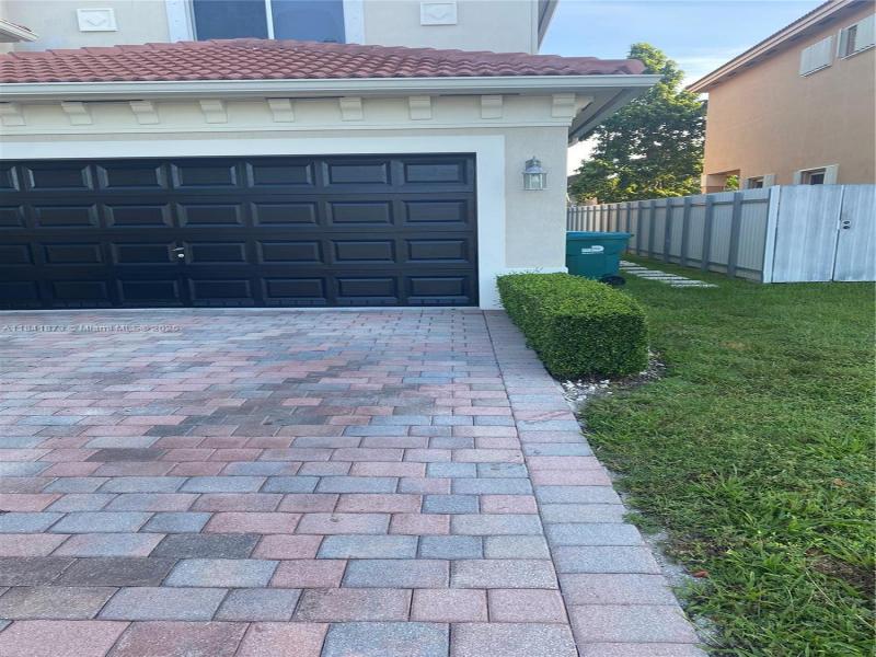 Property photo # 3