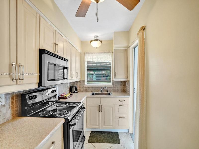 Property photo # 2