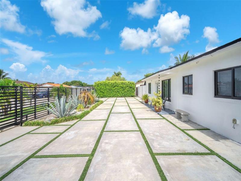 Property photo # 4