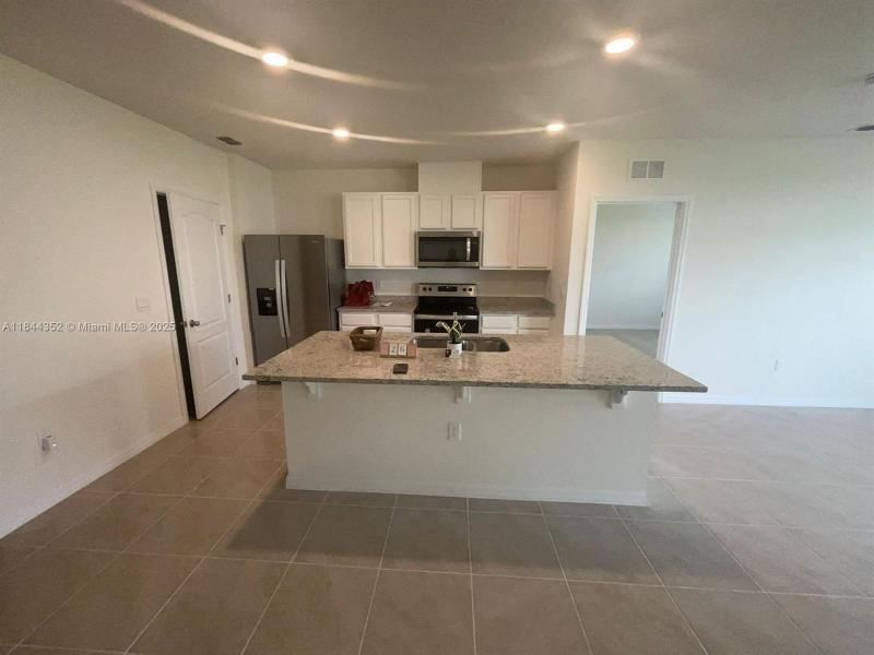 Property photo # 2