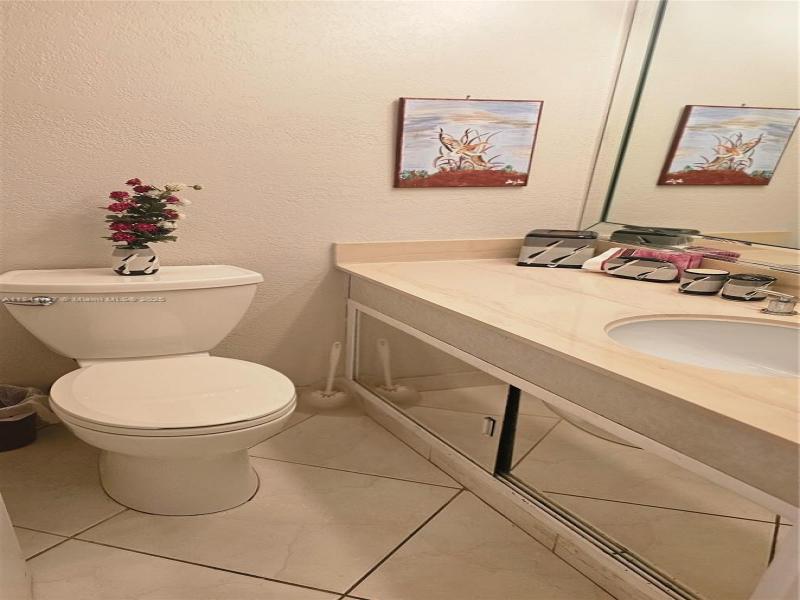 Property photo # 8
