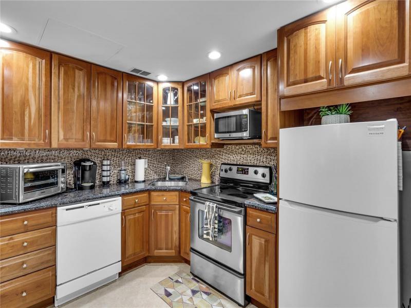 Property photo # 5
