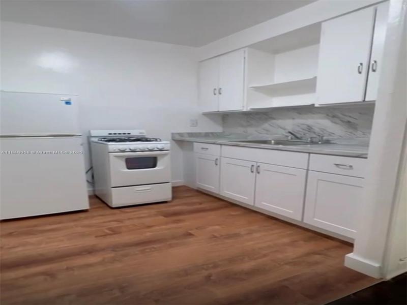 Property photo # 0
