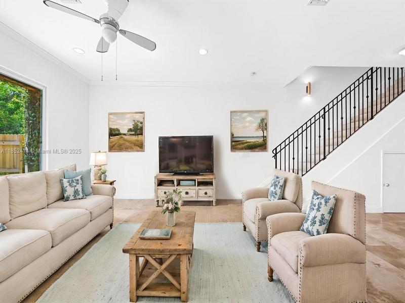 Property photo # 9