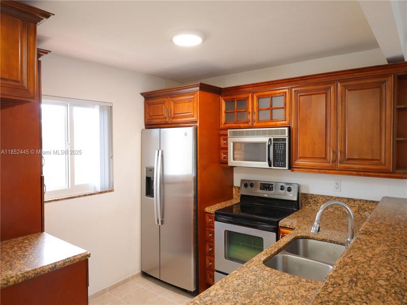 Property photo # 9