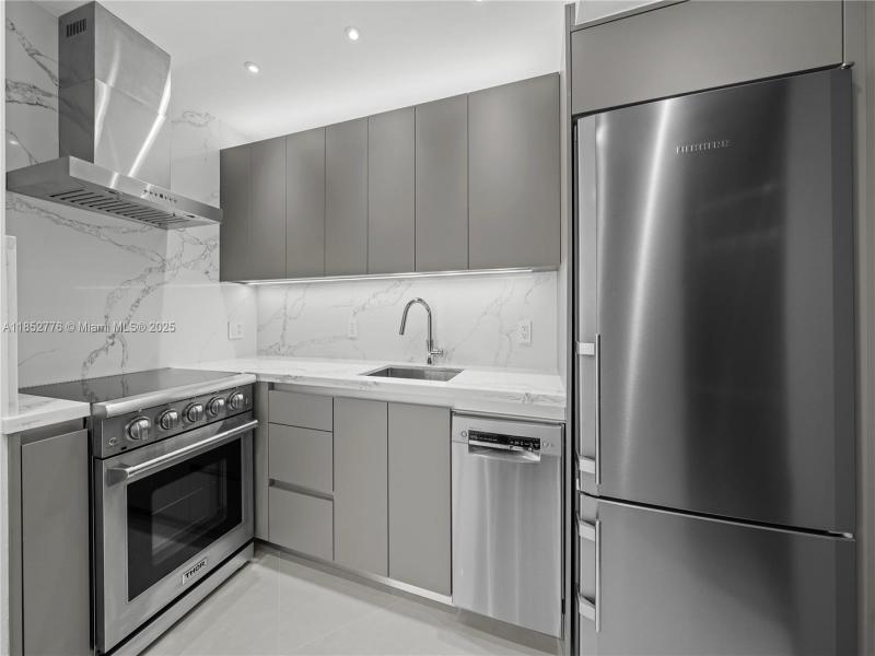 Property photo # 8