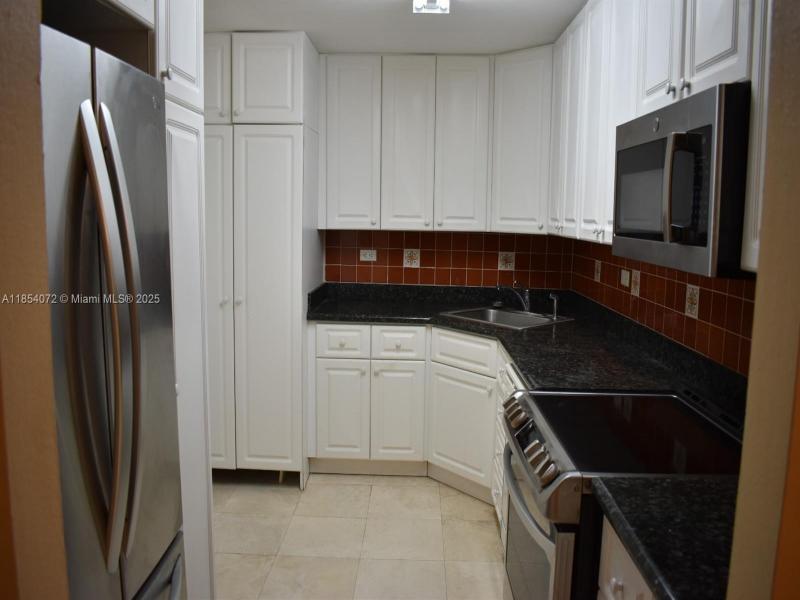 Property photo # 9