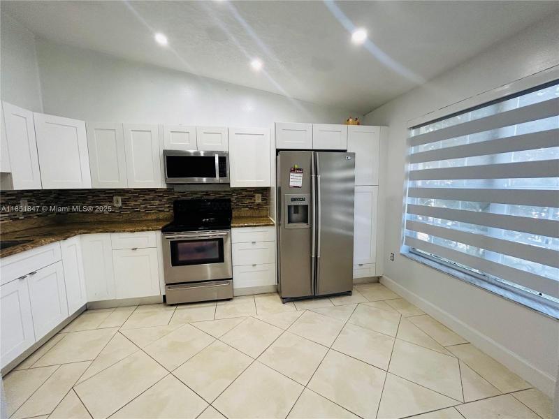 Property photo # 7