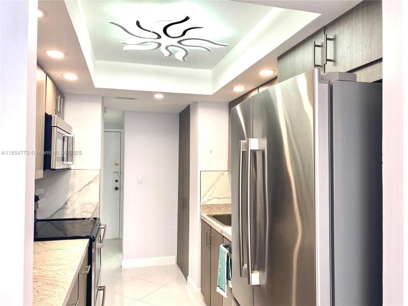 Comprar apartamento en Winston Towers 615