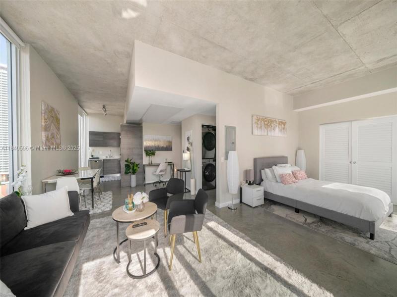 Property photo # 9