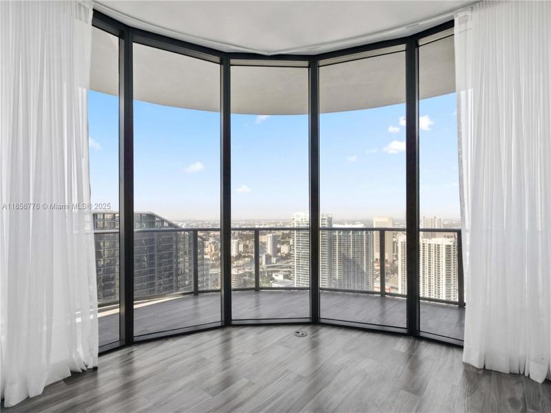 Property photo # 4