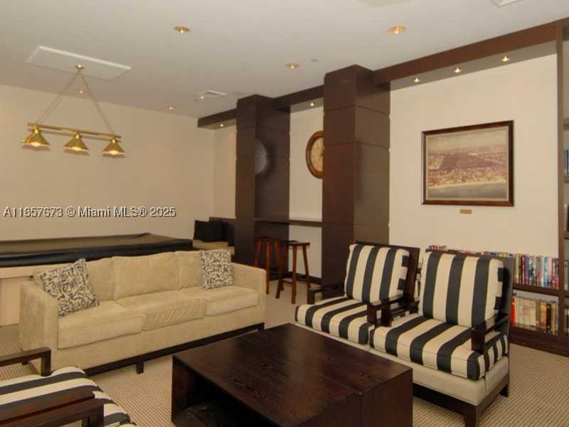 Alquiler de apartamento en Harbor Tower at Waterways 1503