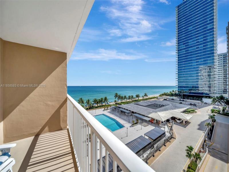 Apartment for rent at The Hemispheres 7G