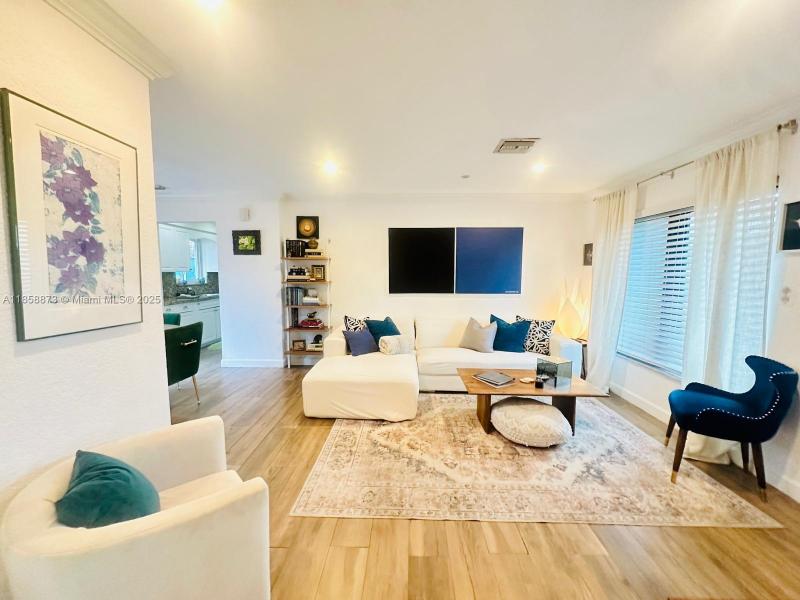 Property photo # 4