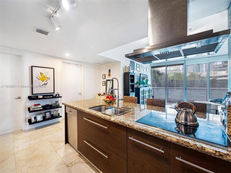 Property photo # 8