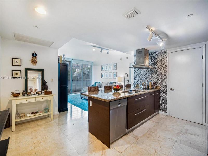 Property photo # 7