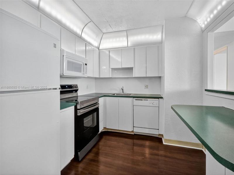Property photo # 5