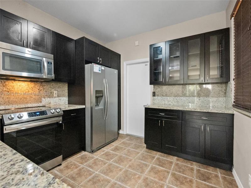 Property photo # 0