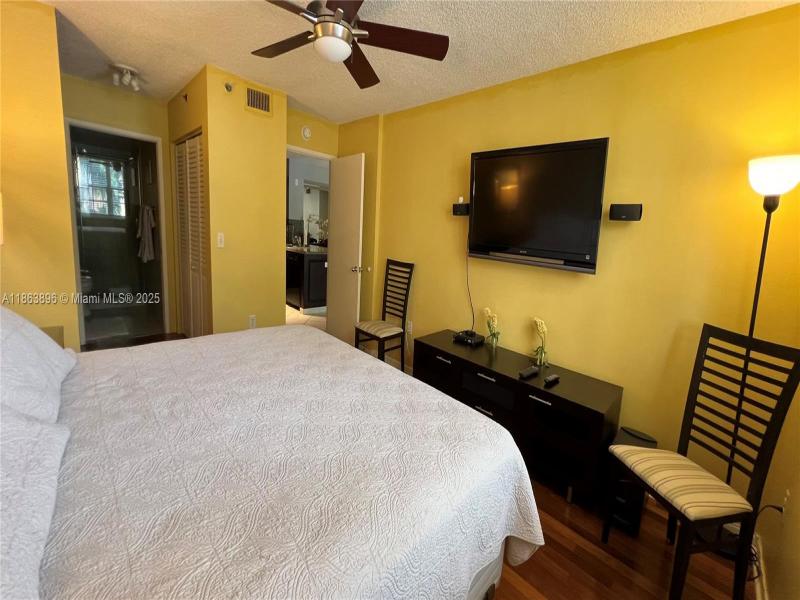 Comprar apartamento en The Yacht Club at Aventura 8305