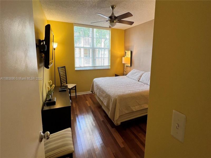 Comprar apartamento en The Yacht Club at Aventura 8305