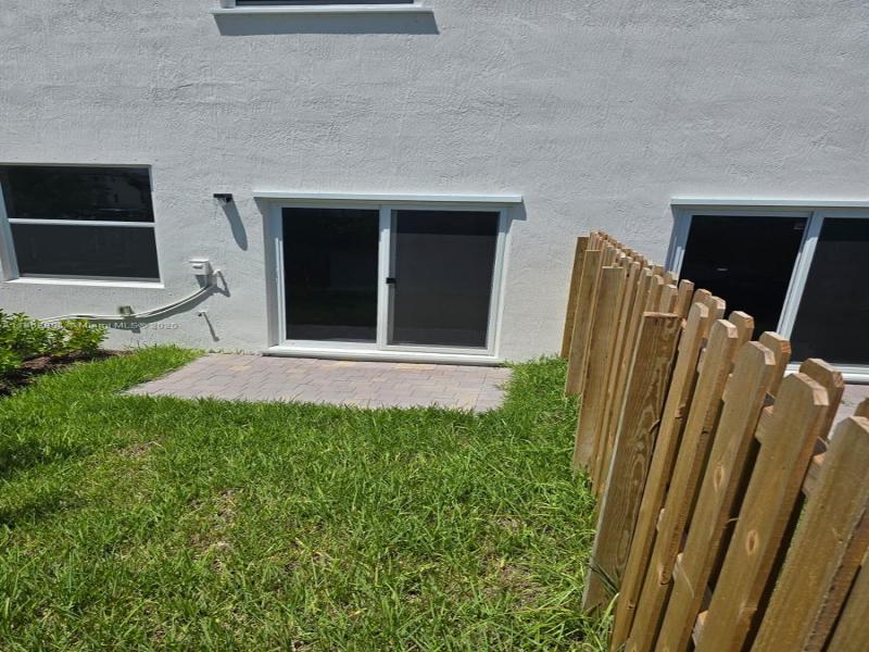 Property photo # 6