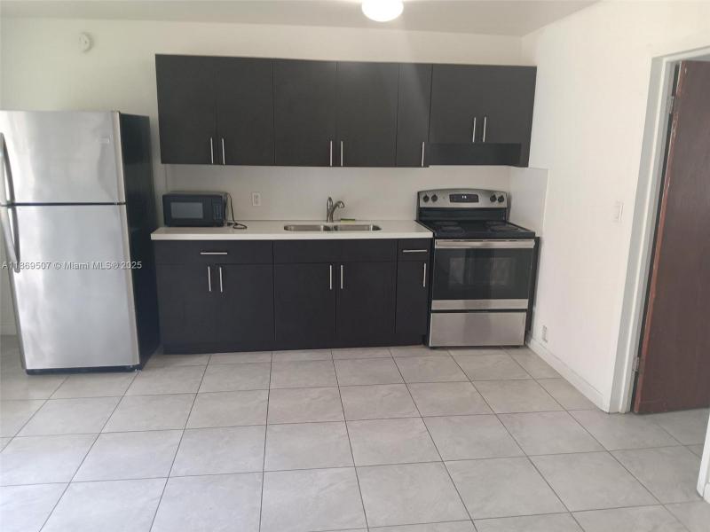 Property photo # 0