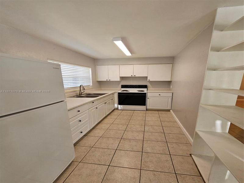 Property photo # 5