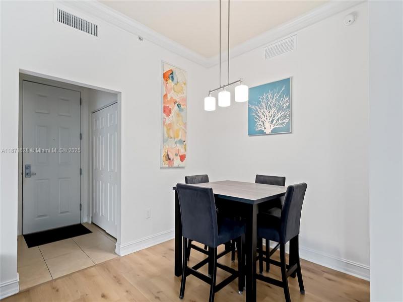 Comprar apartamento en Alaqua 135