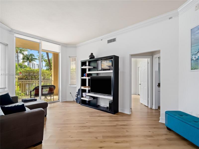 Comprar apartamento en Alaqua 135