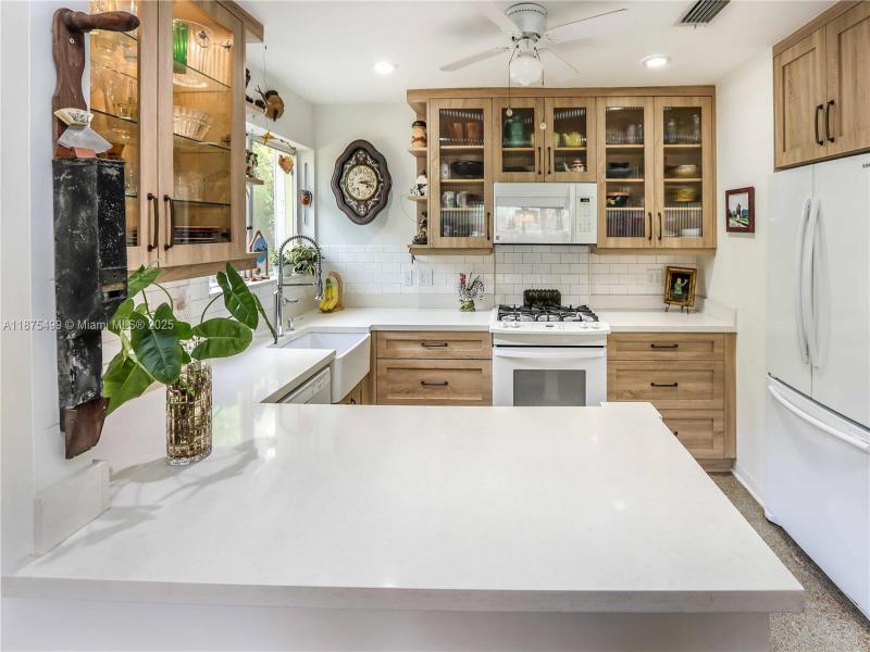 Property photo # 5