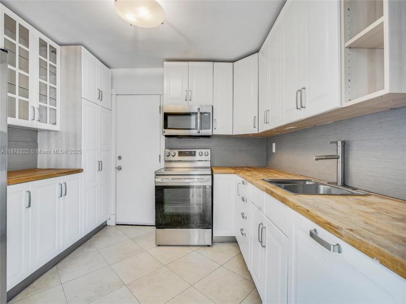 Property photo # 4