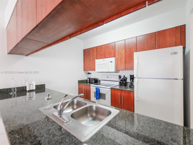 Property photo # 4