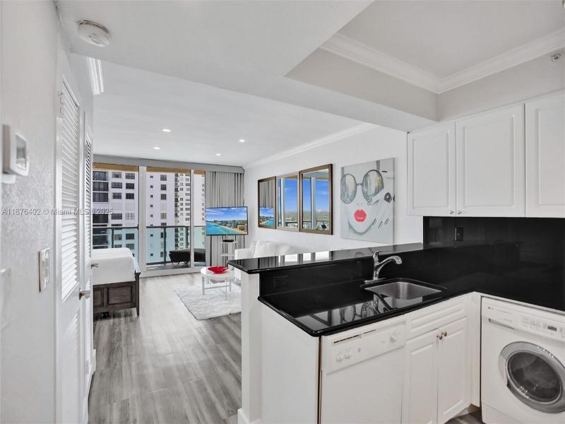 Property photo # 9