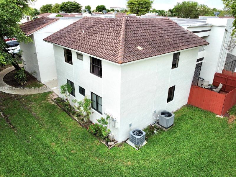 Property photo # 0