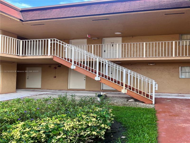 Property photo # 0