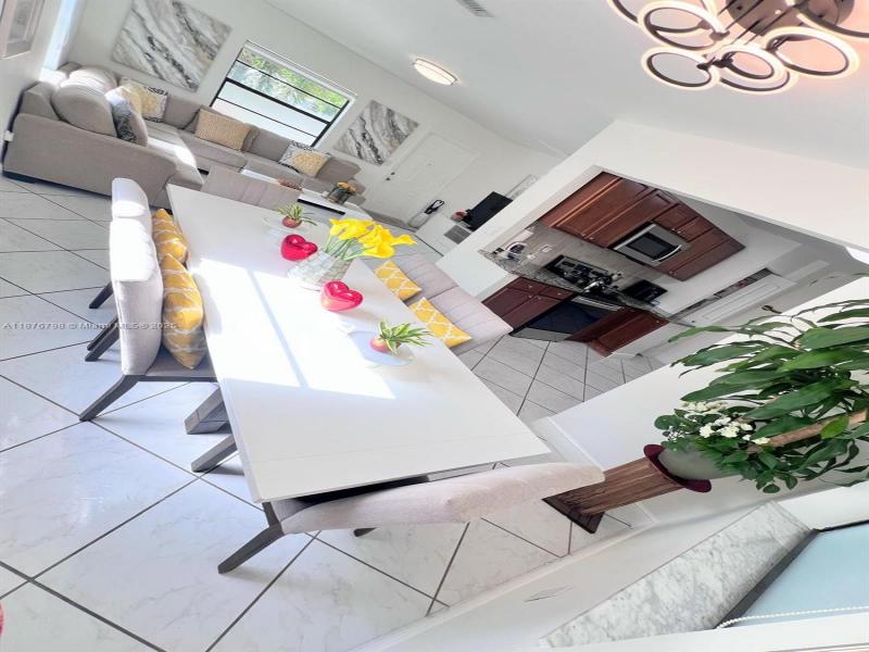 Property photo # 7