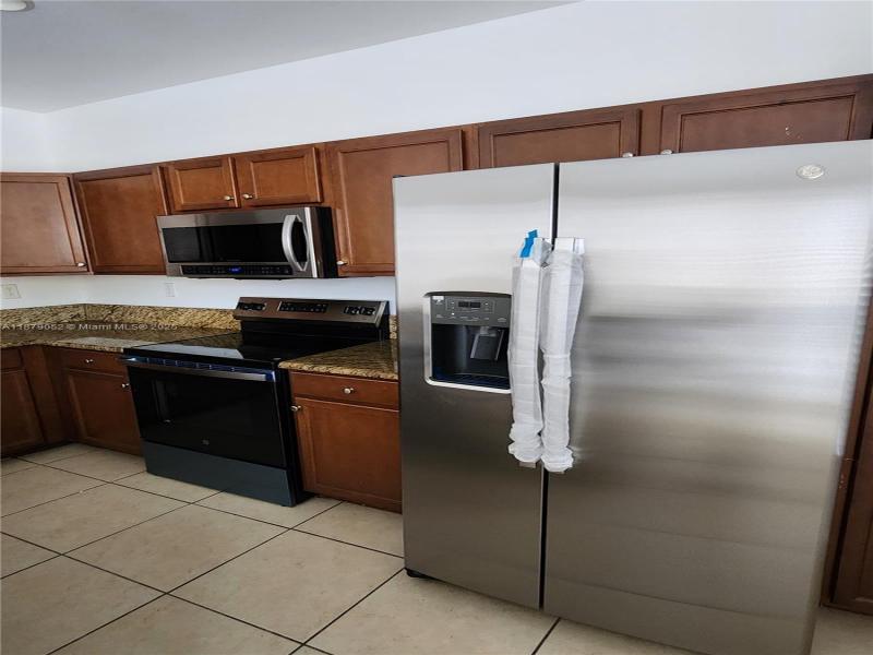 Property photo # 2