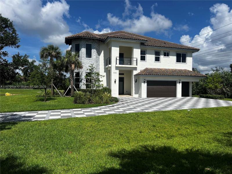 Property photo # 1