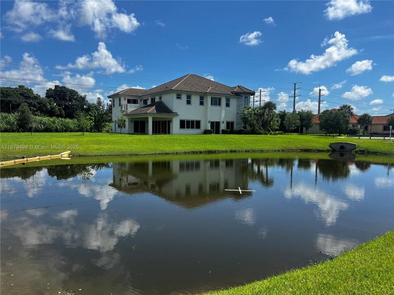 Property photo # 2