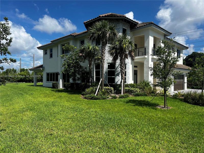 Property photo # 8