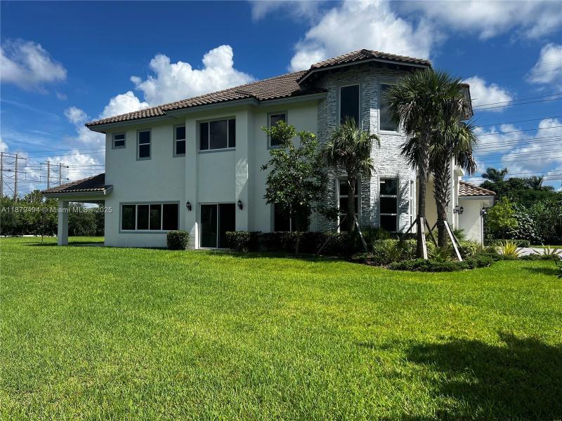 Property photo # 6